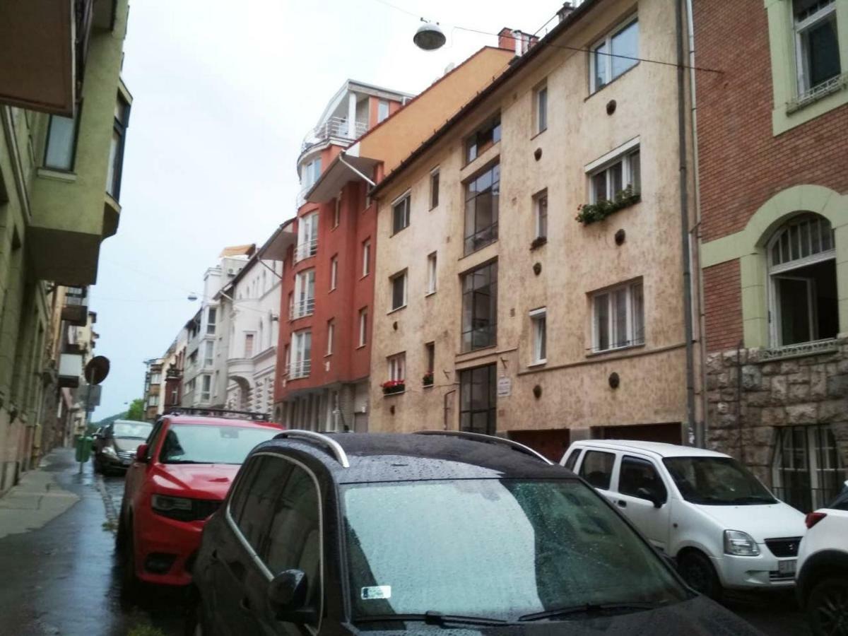 Zsuzsa Apartman Будапеща Екстериор снимка
