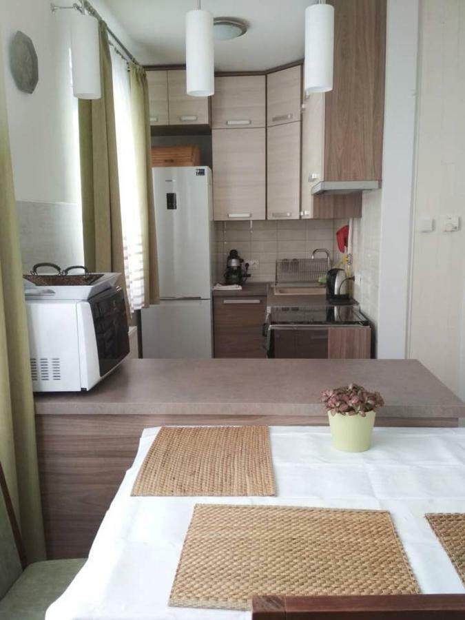 Zsuzsa Apartman Будапеща Екстериор снимка