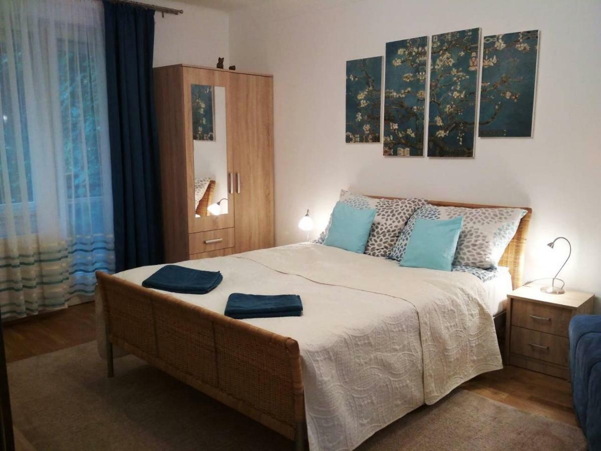 Zsuzsa Apartman Будапеща Екстериор снимка