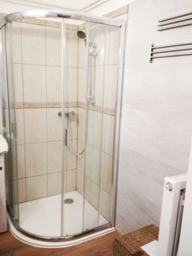Zsuzsa Apartman Будапеща Екстериор снимка